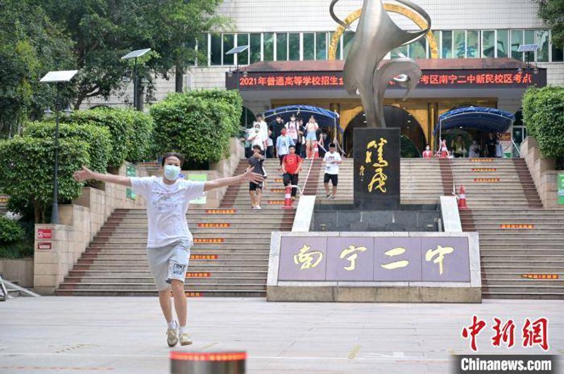 厦门出入境检验检疫局:守护厦门出入境安全的“第一道防线”